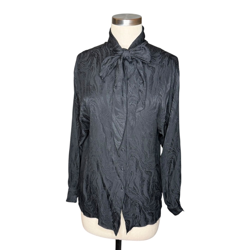 ST. JOHN Vintage Blouse Black Silk Jacquard Tie Neck Women's Size 10 Textured